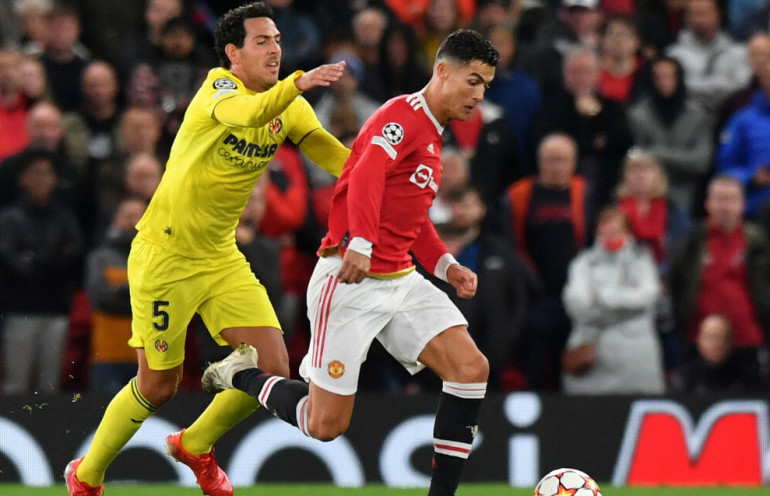 Ronaldo ratuje Manchester United