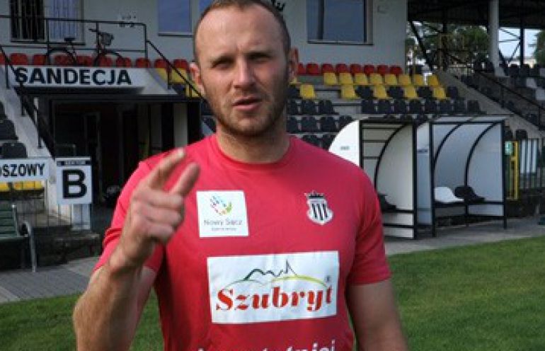 Różowe koszulki Sandecji - to nie żart!