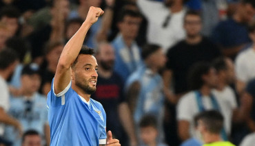 Sarri przechytrzył Mourinho w derbach Rzymu