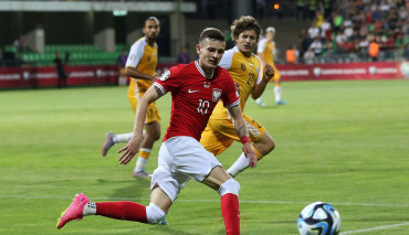 Sebastian Szymański Fenerbahce transfer Arne Slot