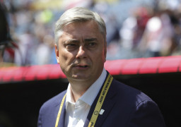 Skorża jednak w kadrze? Rozbieżne informacje