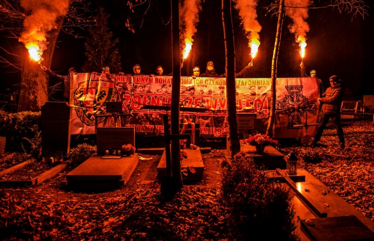 Śląscy kibice oddali hołd Bohaterom z WiN