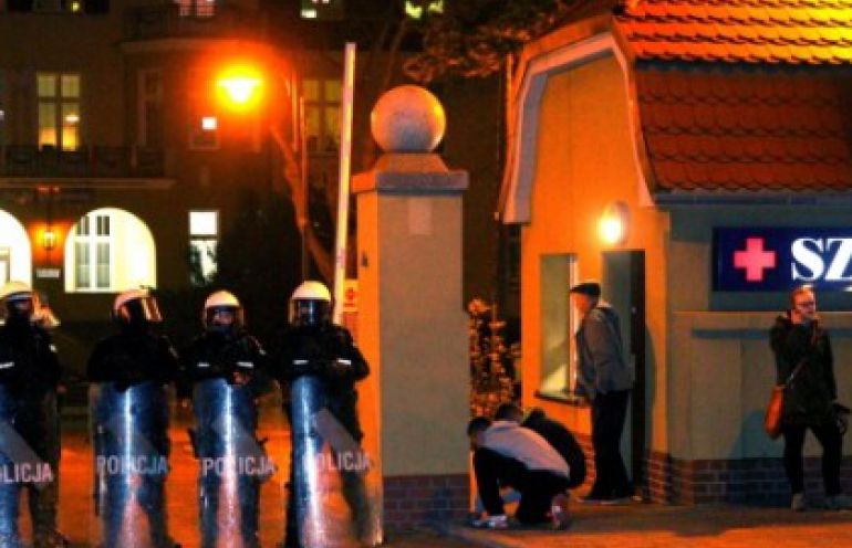 Śmierć kibica: zamieszki w Knurowie