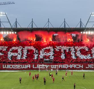 Zaskakująca informacja. Stadion Widzewa jednak otwarty w całości