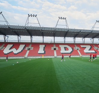Spekulacje potwierdzone. Zbigniew Smółka zwolniony z Widzewa Łódź!