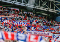 Królewski uderza w kibiców mocnymi słowami