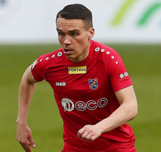 Szymon Drewniak blisko Górnika Łęczna