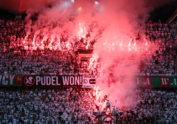 Legia Warszawa w EA SPORTS FC. Stadion jako pierwszy z PKO Ekstraklasy odwzorowany w grze