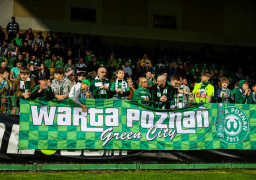 Warta bierze się za spłacanie długów