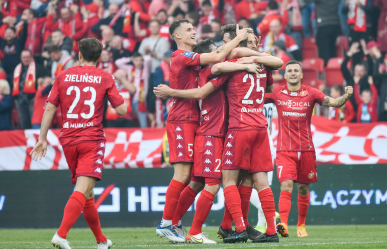 Widzew, jak za dawnych lat, jest w czubie tabeli