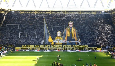 Wspaniała oprawa kibiców Borussii Dortmund