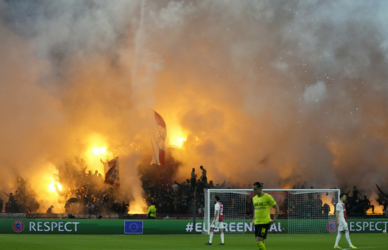 Wyjątkowa oprawa meczu Ajax - Borussia