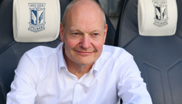 zadowolony frederiksen