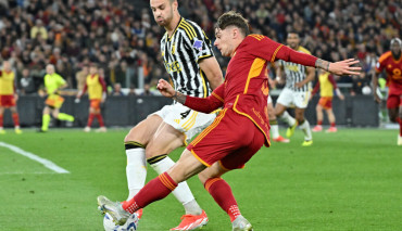 zalewski roma juve