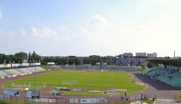 Zamknięta część stadionu w Grudziądzu