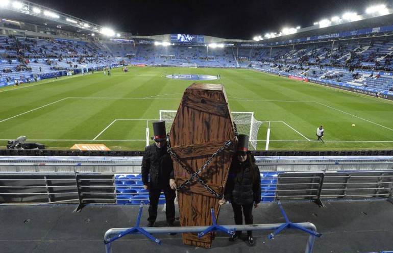 Zaskakujący sposób kibiców Deportivo Alaves na wyrażenie sprzeciwu