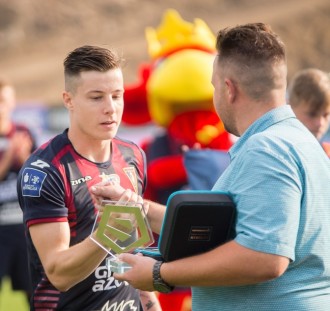 Zvonimir Kozulj z Pogoni Szczecin piłkarzem lipca 2019 w Ekstraklasie